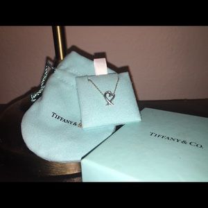 Tiffany & Co heart pendant necklace